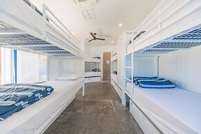 Maze Backpackers Gold Coast