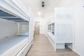 Maze Backpackers Gold Coast