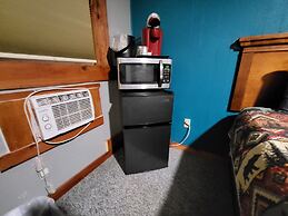 KJ's Inn and Suites By OYO Gettysburg U.S. Hwy 212