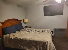 KJ's Inn and Suites By OYO Gettysburg U.S. Hwy 212