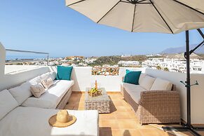 Sunset Luxury Penthouse