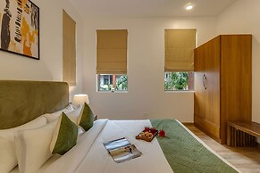 Casa Maxima - 4BR w Private Pool 1km to the Beach
