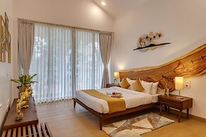 Casa Maxima - 4BR w Private Pool 1km to the Beach