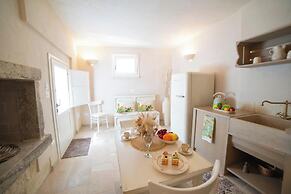 Trullo Meraviglia With Garden And Pool