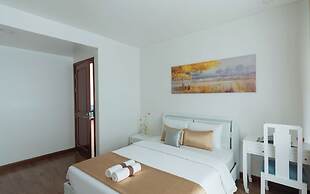 Bluesky Lancaster Luxury Vacation