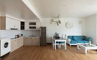 Bluesky Lancaster Luxury Vacation