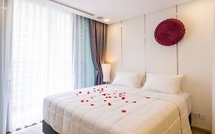 Bluesky Lancaster Luxury Vacation