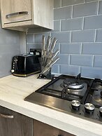 4 Bedroom Refurbished Workers Haven