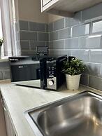 4 Bedroom Refurbished Workers Haven