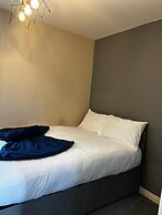 4 Bedroom Refurbished Workers Haven