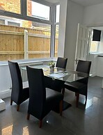 4 Bedroom Refurbished Workers Haven