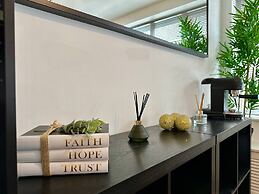 2br City Side Apartment