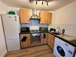 2br City Side Apartment