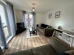 2br City Side Apartment