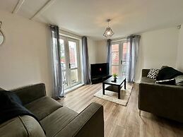 2br City Side Apartment