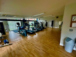 2br City Side Apartment