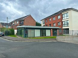 2br City Side Apartment