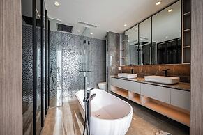 The Vertex Residences Luxury Vacation