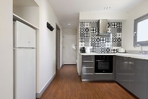 Phaedrus Living Mini Art House Monet