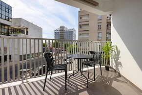 Phaedrus Living Mini Art House Monet