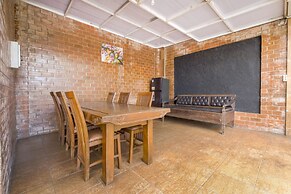 Hotel O Prambanan Near Prambanan Temple