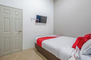 Hotel O Prawirotaman Near Keraton Yogyakarta Formerly Paris Guesthouse