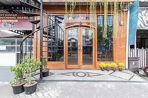 Hotel O Prawirotaman Near Keraton Yogyakarta Formerly Paris Guesthouse