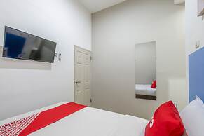 Hotel O Prawirotaman Near Keraton Yogyakarta Formerly Paris Guesthouse