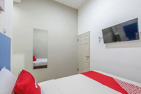 Hotel O Prawirotaman Near Keraton Yogyakarta Formerly Paris Guesthouse