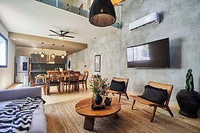 PH con Piscina Privada-Sunset & Selva by BT Homes