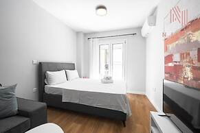 Arama Nilie Hospitality MGMT