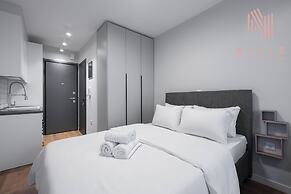 Arama Nilie Hospitality MGMT