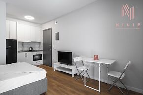 Arama Nilie Hospitality MGMT