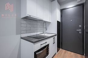 Arama Nilie Hospitality MGMT