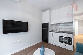 Arama Nilie Hospitality MGMT