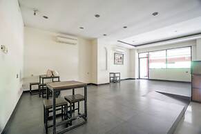 Hotel O Genteng Near Genteng Market Formerly Uno Hotel