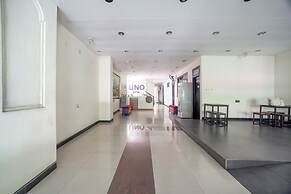 Hotel O Genteng Near Genteng Market Formerly Uno Hotel