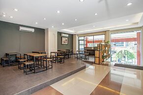 Hotel O Genteng Near Genteng Market Formerly Uno Hotel