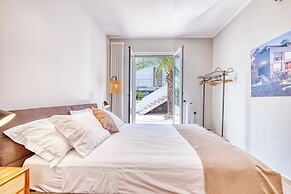 Villa Luce del Sol with Pool - L