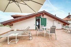 Villa Luce del Sol with Pool - L