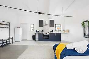 Kunda House JQ- Apt 5