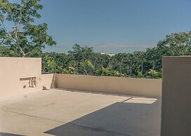 DosSantas Wellness & Jungle by BT Homes