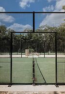 DosSantas Wellness & Jungle by BT Homes