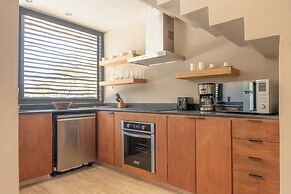 DosSantas Wellness & Jungle by BT Homes