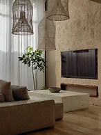 DosSantas Wellness & Jungle by BT Homes