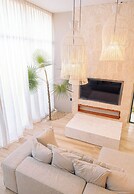 DosSantas Wellness & Jungle by BT Homes