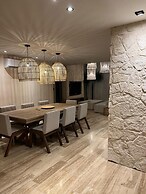 DosSantas Wellness & Jungle by BT Homes