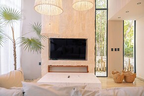 DosSantas Wellness & Jungle by BT Homes