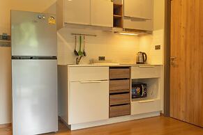 Gym Sauna Beach Everything walking by