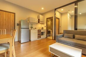 Gym Sauna Beach Everything walking by